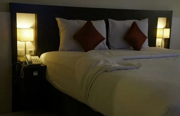 סקירה על מלון קרסנופולסקי אמסטרדם – NH Collection Amsterdam Grand Hotel Krasnapolsky